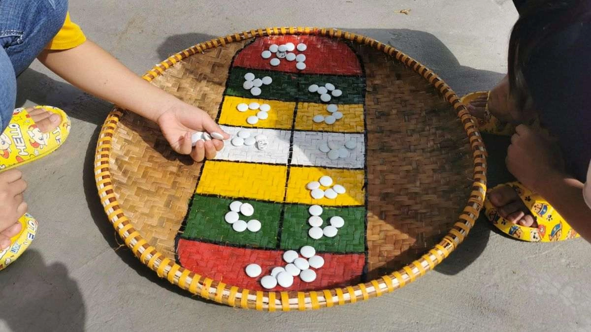 Trò chơi Chơi ô ăn quan